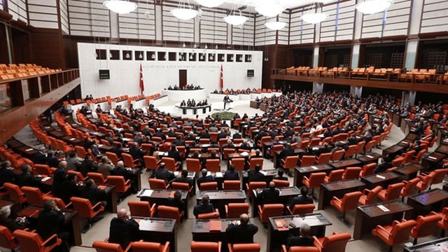 AK Parti CHP ve MHP teröre karşı ortak bildiri yayımladı
