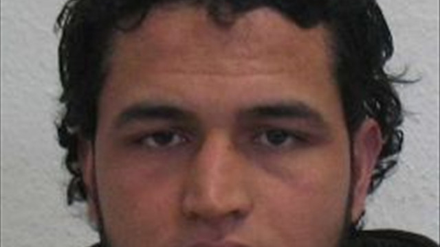 Almanya'da Noel pazarına tır ile saldırı yapılması