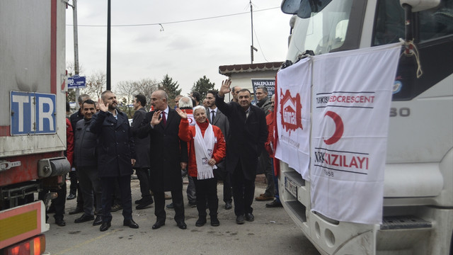 Ankara esnafından Haleplilere yardım