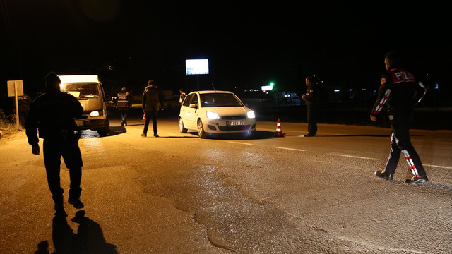 Antalya'da aranan zanlı, jandarmaya ateş açtı