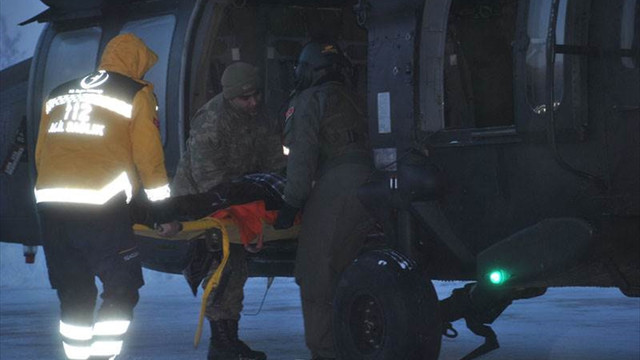 Askeri helikopterle hasta kurtarma operasyonu