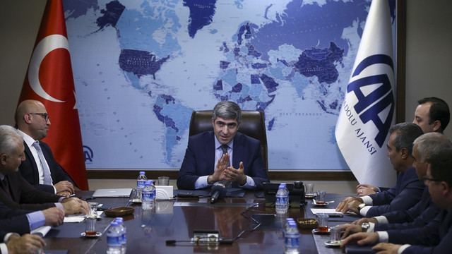 Azerbaycan heyeti Anadolu Ajansını ziyaret etti