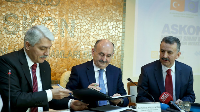 Türk lirasına destek kampanyası