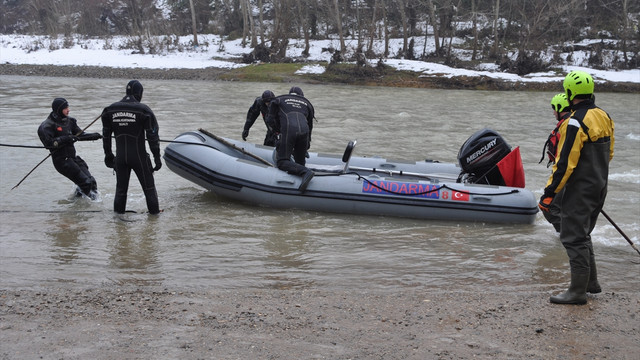 Bartın'da 11 aydır kayıp avcı için yeniden arama başlatıldı
