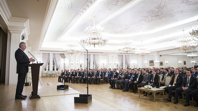 - Başbakan Yıldırım: (1)