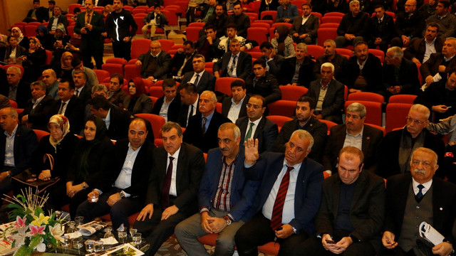 Başkanlık Sistemi ve Yeni Anayasa konferansı