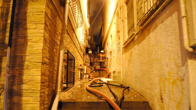 Beyoğlu'nda yangın