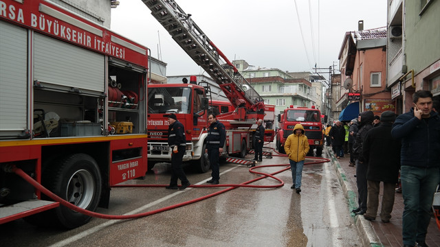 Bursa'da ev yangını