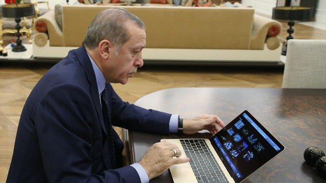 Cumhurbaşkanı Erdoğan, AA'nın Yılın Fotoğrafları oylamasına katıldı