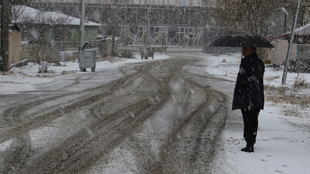 Iğdır'da eğitime kar engeli