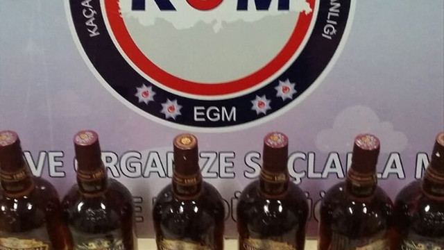 Bolu'da durdurulan otomobilden kaçak içki çıktı