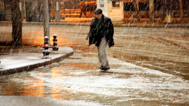 Elazığ'da eğitime kar engeli