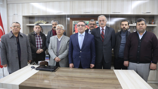 Esnaf Türk lirasına sahip çıkıyor