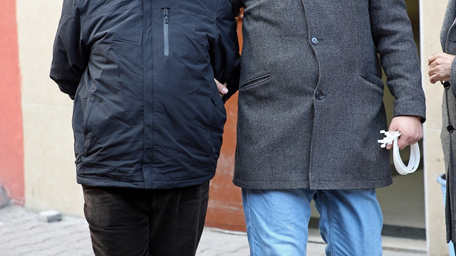 FETÖ'nün toplantıdayken yakalanan il imamları adliyeye sevk edildi