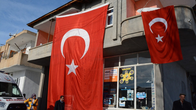 Fırat Kalkanı Harekatı'nda yaralanan asker hastanede şehit oldu