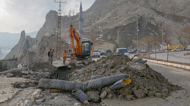 Hakkari Belediyesi'nden arıza ekibi