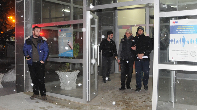 Hakkari'deki FETÖ/PDY operasyonunda 2 rütbeli asker tutuklandı