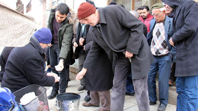 Halep'teki sivillere yönelik sadırılar