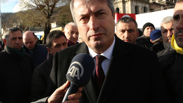 Halep'e 14 yardım tırı yola çıktı