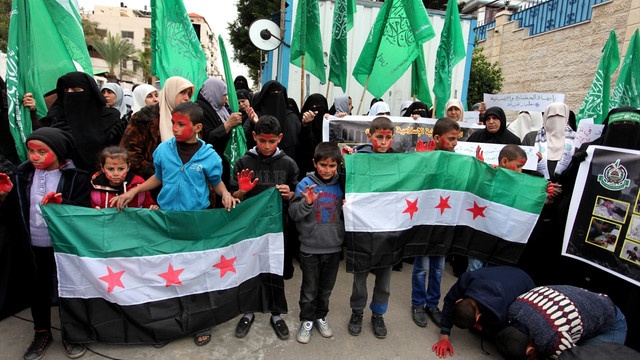 Gazzeli kadınlardan Halep'e destek gösterisi