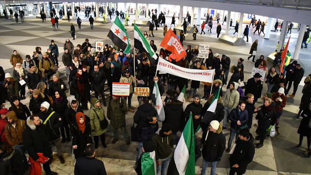 Halep'te sivillere yönelik saldırılara tepkiler