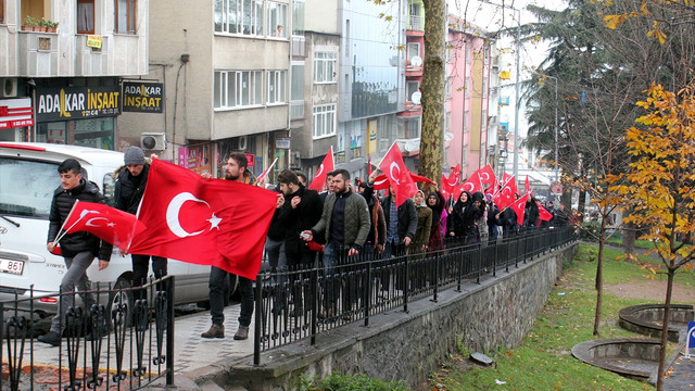 Halep'teki sivillere yönelik saldırılara tepkiler