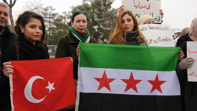 Halep'teki sivillere yönelik saldırılara tepkiler