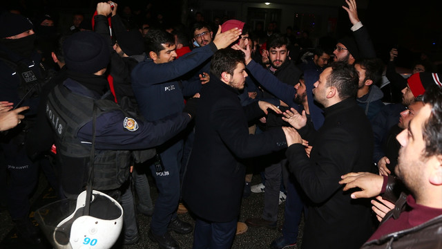 Halep'teki sivillere yönelik saldırılara tepkiler