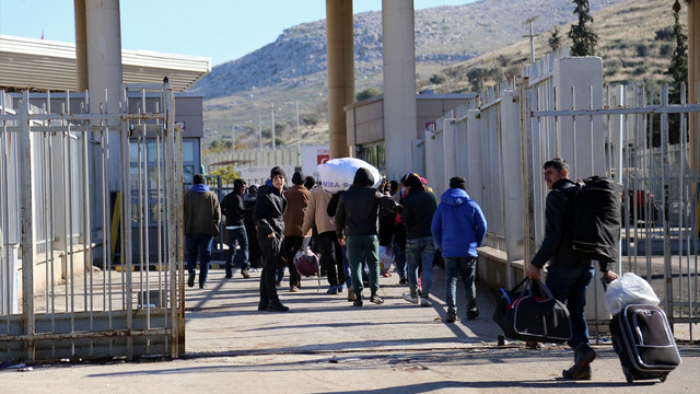 Halep'ten sivillerin tahliyesine yönelik gelişmeler