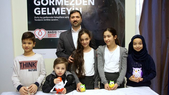 Harçlıklarını Halepli çocuklara gönderdiler
