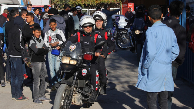 Huzur uygulaması halayla son buldu