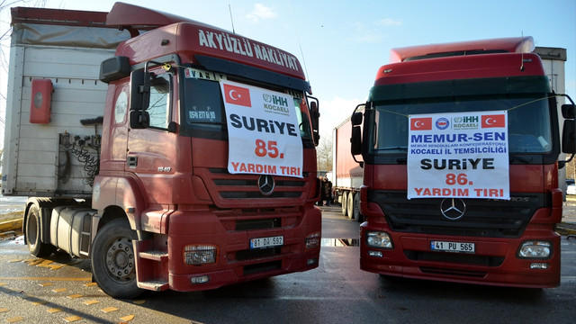 İHH'nın Halep'e yardım konvoyu Kocaeli'ye ulaştı