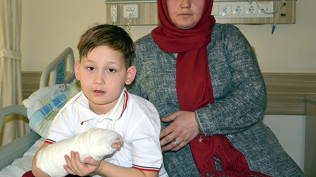 İlkokul öğrencisi pitbull saldırısına uğradı