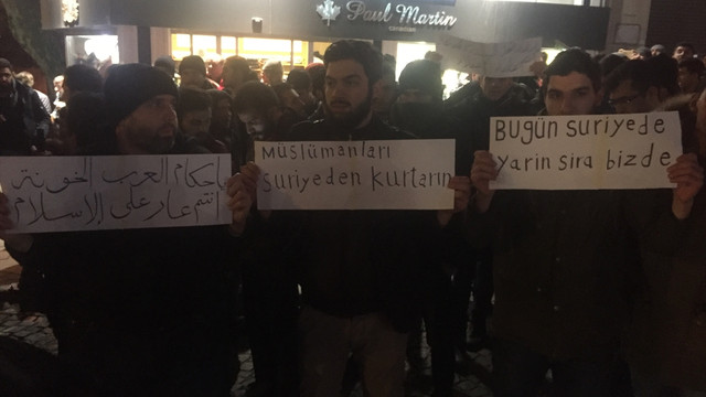 İran Başkonsolosluğu önünde Halep protestosu