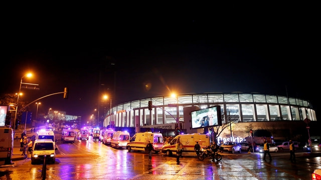 İstanbul Beşiktaşta patlama! Çok sayıda yaralı var
