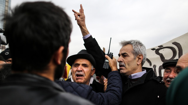 İstanbul'daki başkonsoloslar şehitleri andı