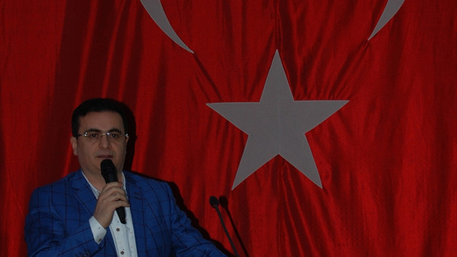 İzmir'de 15 Temmuz Demokrasi Zaferi konferansı
