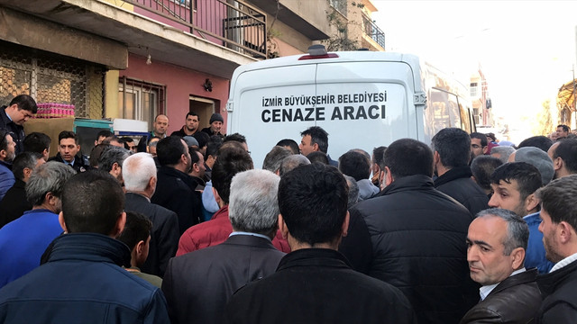 İzmir'de şüpheli ölüm