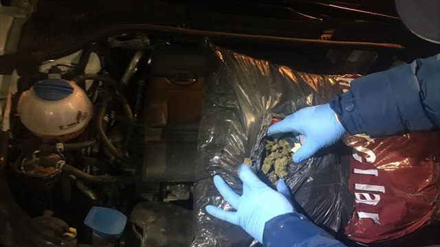 İzmir'de uyuşturucu operasyonları