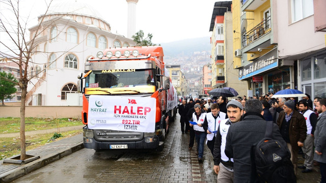 İzmir'den Haleplilere yardım
