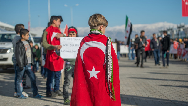 Kahramanmaraş'taki konteyner kente ziyaret