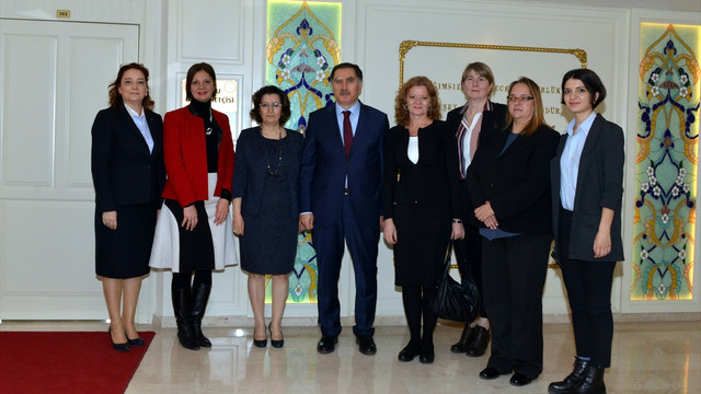 Kamu Başdenetçisi Malkoç'a ziyaret