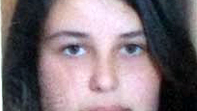 Karnındaki engelli bebeğiyle ölen kadın toprağa verildi