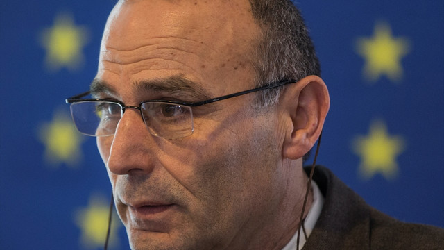 Kayıp çocuklar için yardım ve destek hattı