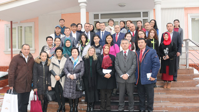 Kazakistan'da Hoca Ahmet Yesevi’yi Anmak ve Anlamak Paneli