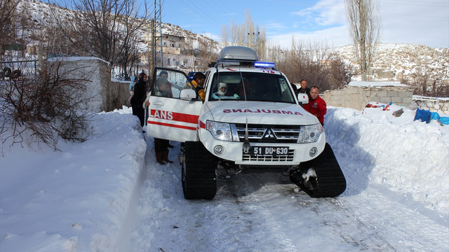 KOAH hastasının imdadına paletli ambulans yetişti