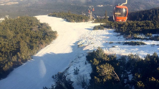 Komşuda kayağın adresi Borovets
