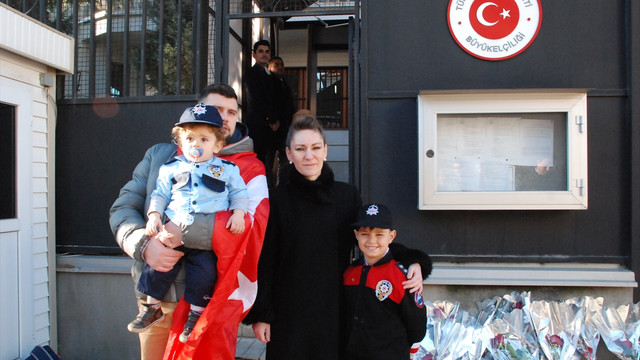 Kosova'da teröre lanet yürüyüşü