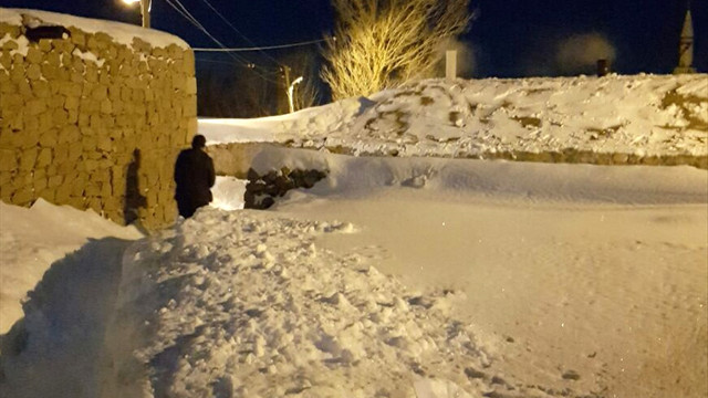Kurtarma timi 4 aylık bebek için seferber oldu