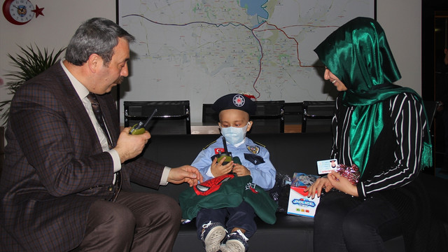 Lösemi hastası çocuğun hayalini gerçekleştirdiler